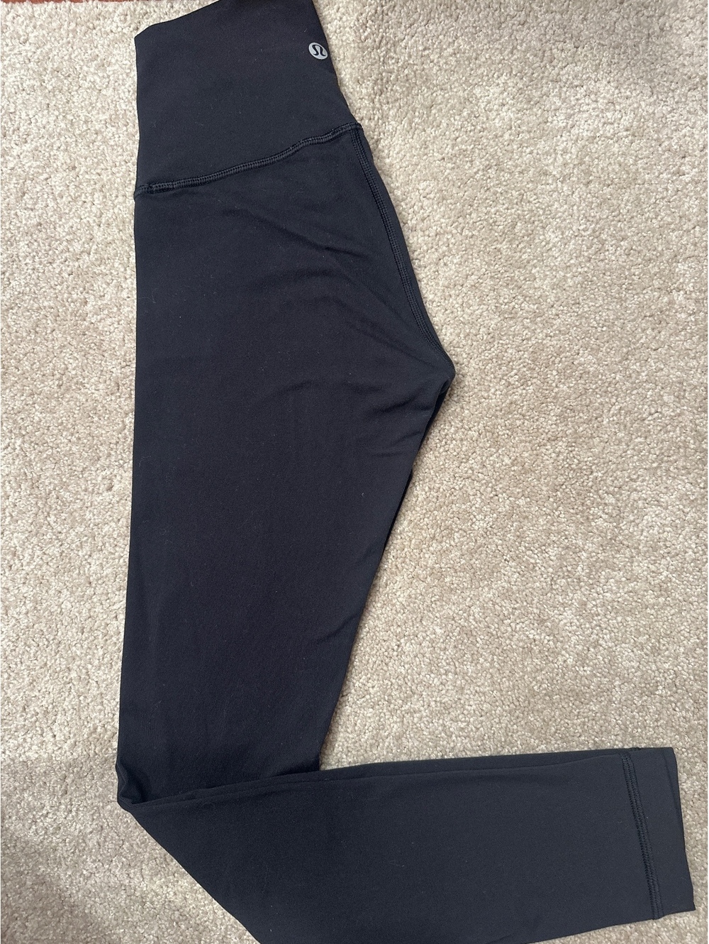 (5)Lululemon Black High-Rise Leggings Size 2